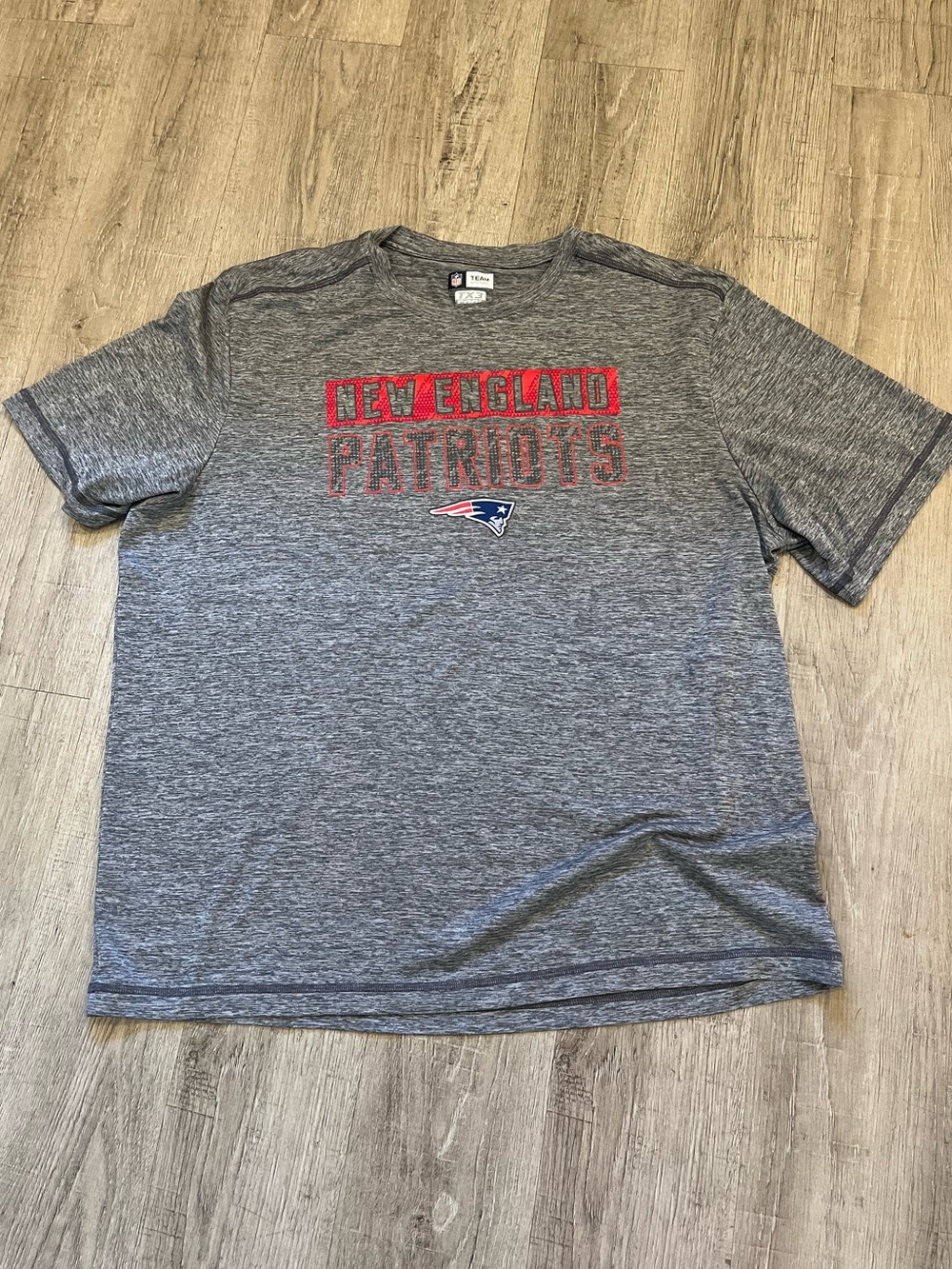 New England Patriots T shirt & Boston Red Sox Polo Shirt XL Team Sports Apparel - Picture 3 of 10